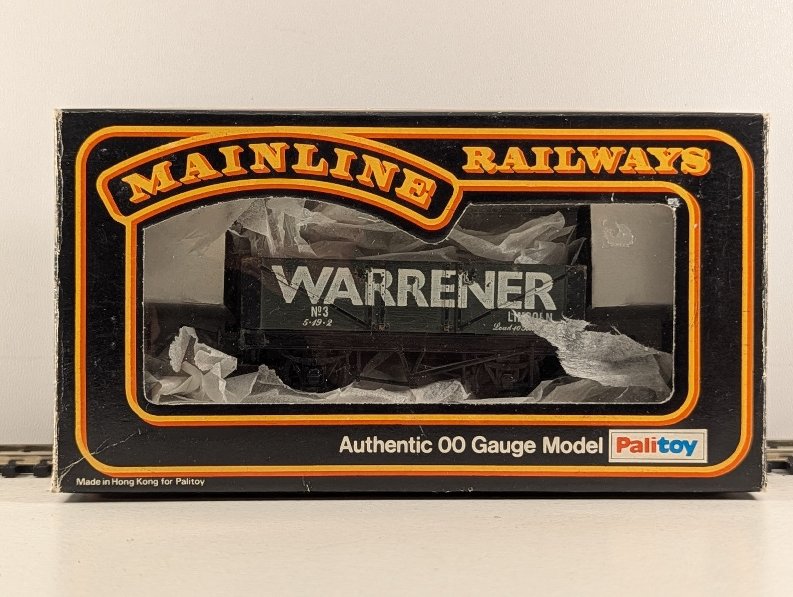 Mainline 37-132 OO Gauge Warrener Lincoln 5 Plank Wagon - Wrong Box