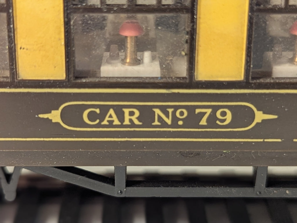 Tri-ang OO Gauge Pullman Brake Coach Car No. 79 Passenger Coach