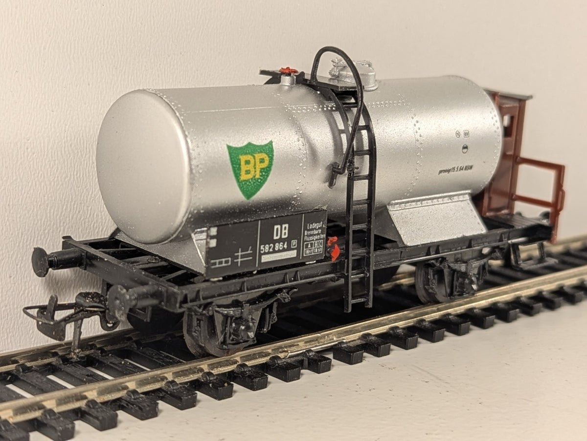 Schicht 426/106 HO Gauge BP Silver Tank Wagon Kesselwagen