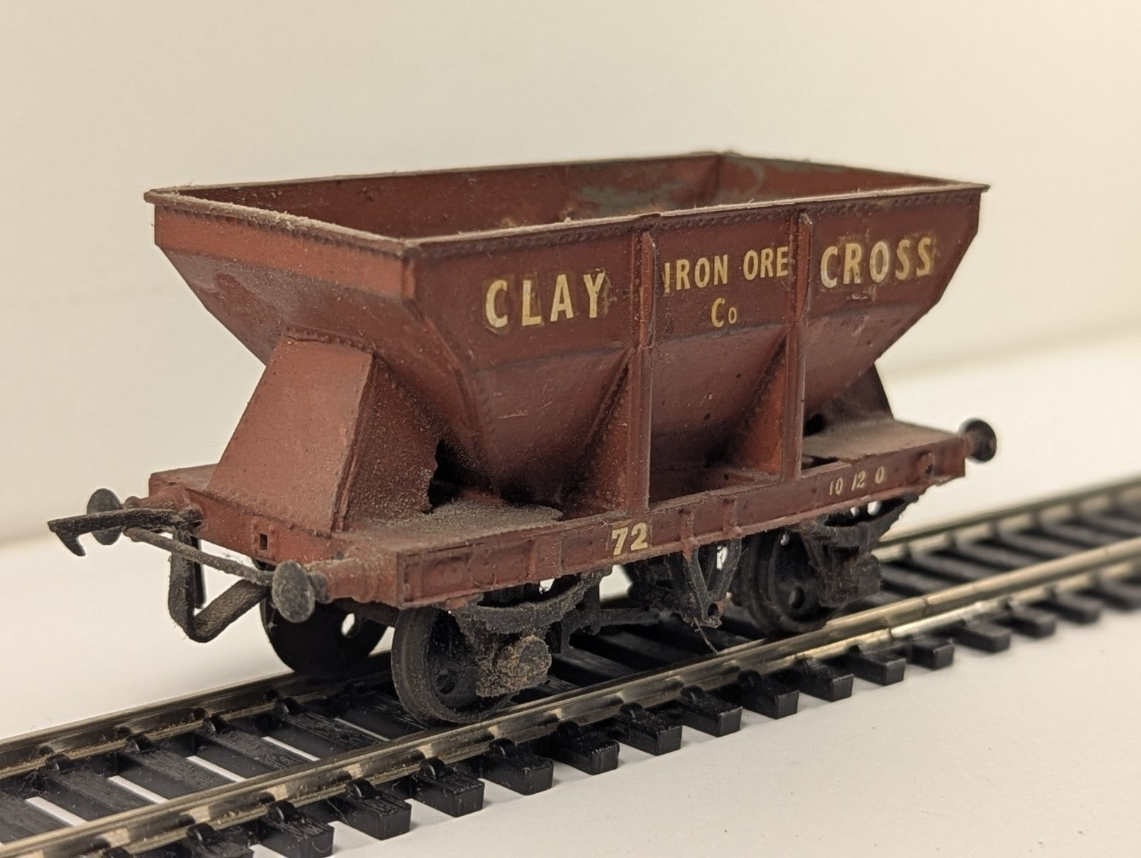 Kit Built OO Gauge Clay Cross Co Iron Ore Hopper Wagon Goods Wagon
