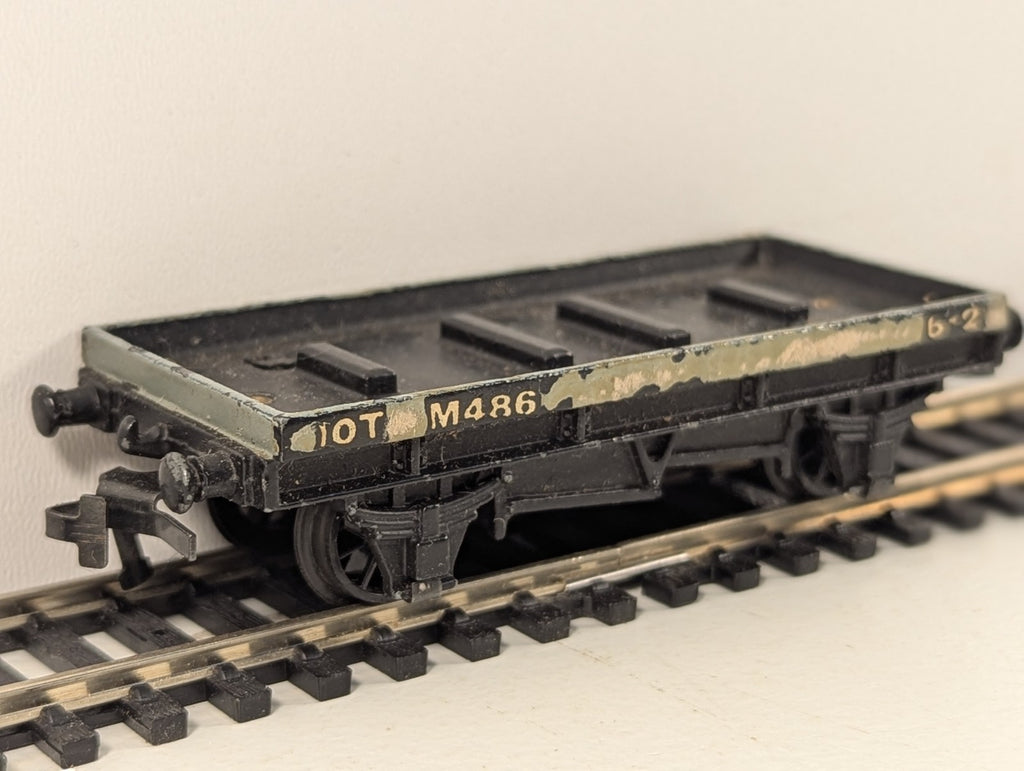 Hornby Dublo OO Gauge 10T Cables Flat Bed Wagon Chipped Paint