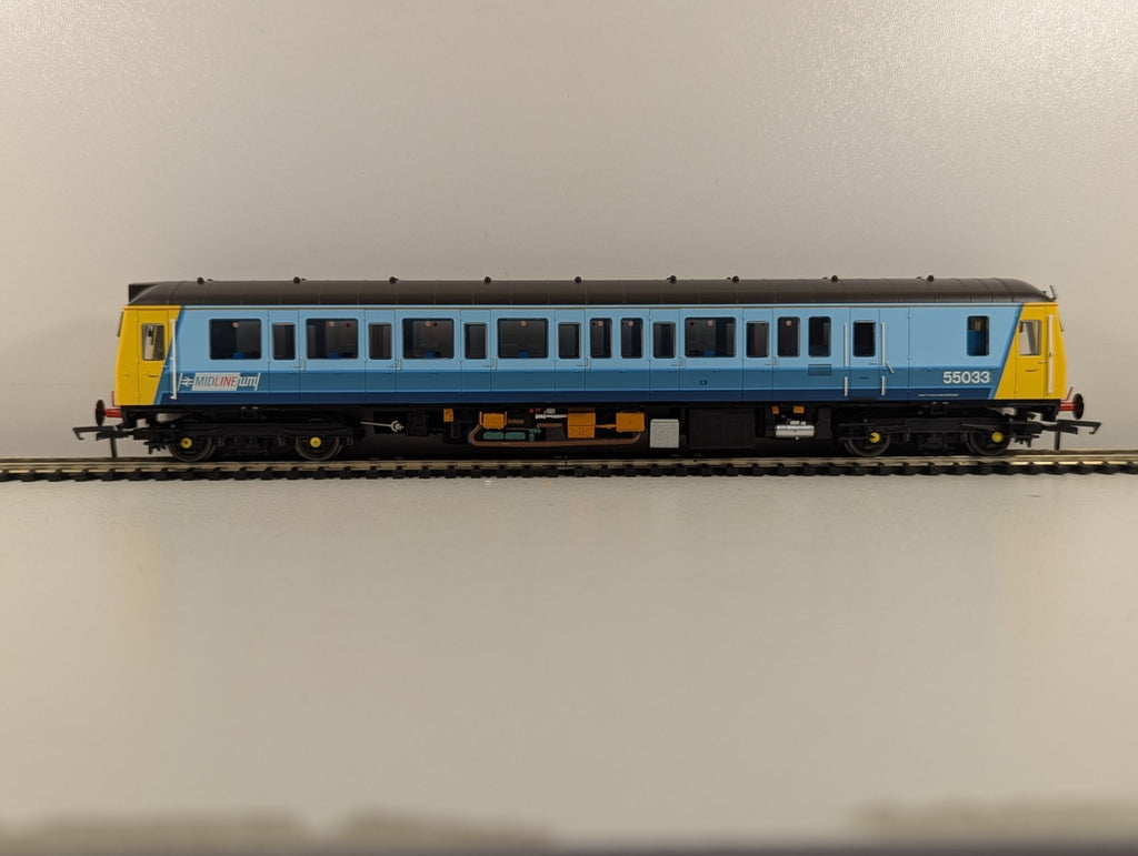 Dapol OO Gauge Class 121 "Bubble Car" No. 55033 Diesel Railcar DCC Ready