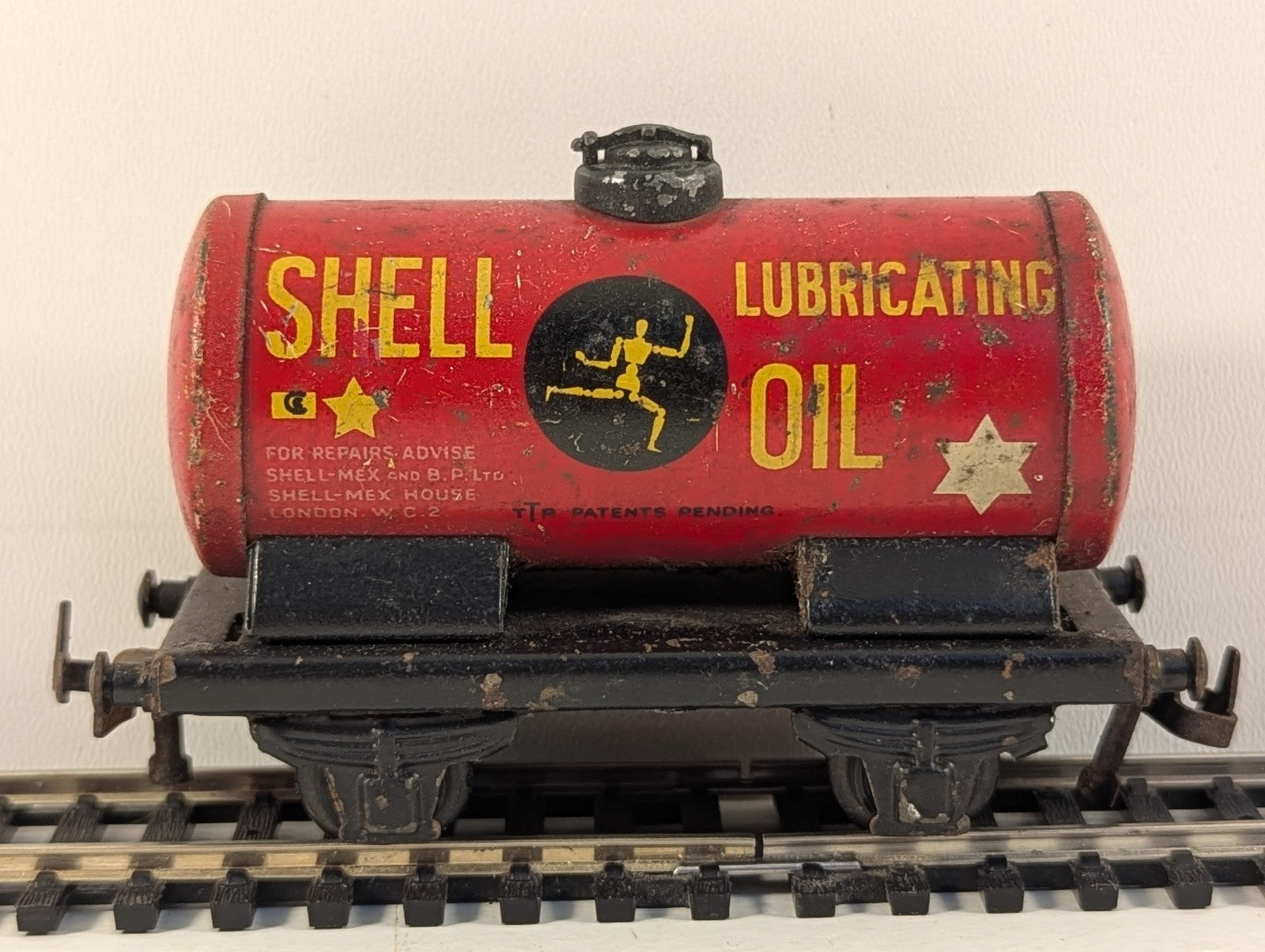 Trix TTR 643 OO Gauge Shell Lubricating Oil Tank Wagon