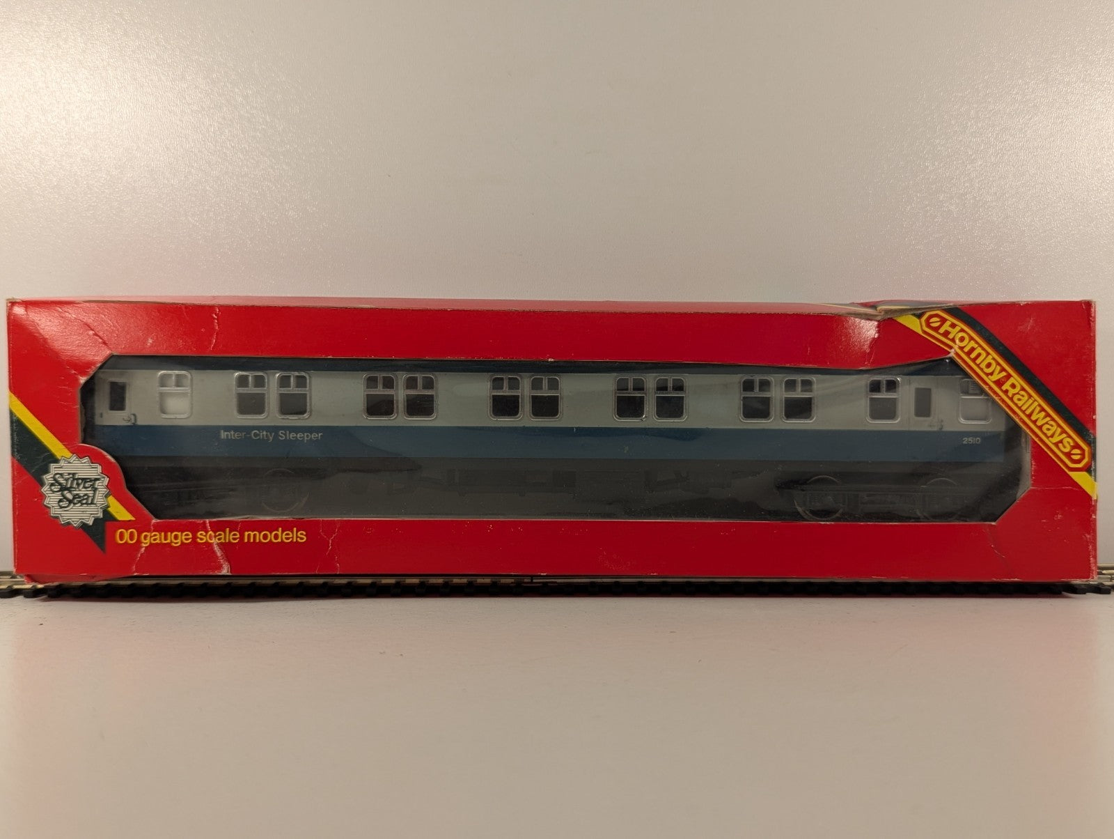 Hornby Railways R924 OO Gauge Inter-City Sleeping Car