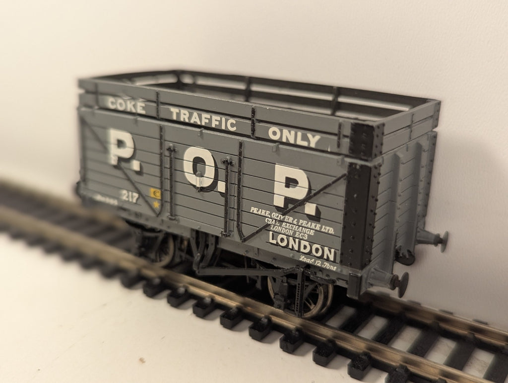 Bachmann 37-180A OO Gauge P.O.P 7 Plank Coke Wagon