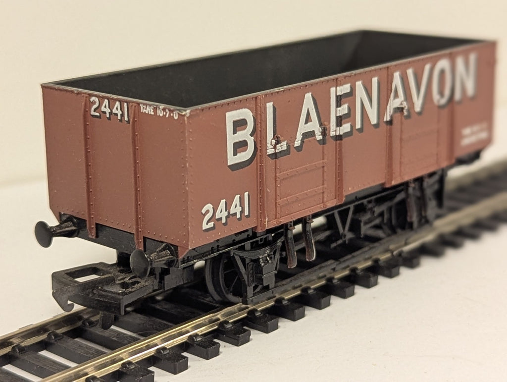 Mainline OO Gauge Blaenavon 20T Steel Mineral Wagon (Missing Coupling & Buffer)