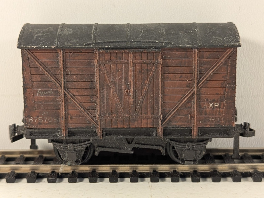 Hornby Dublo BR 12 Ton Ventilated Van OO Gauge