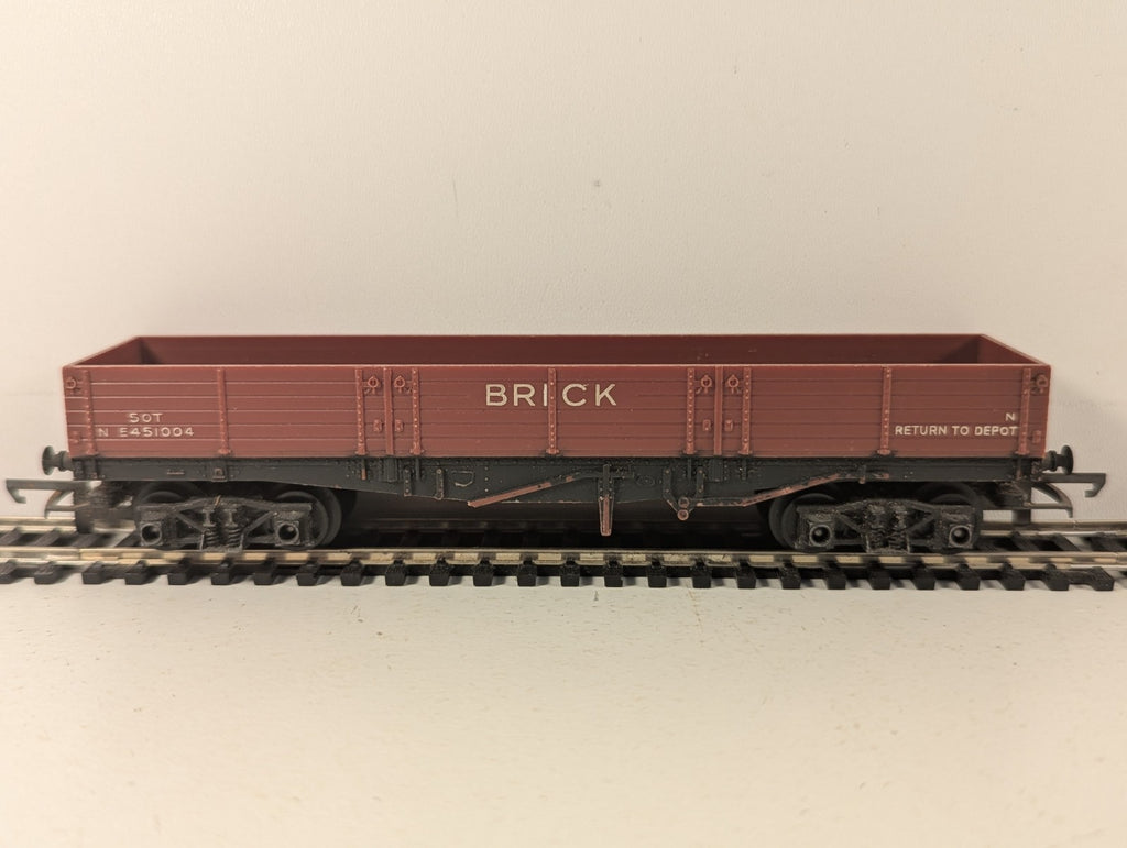 Tri-ang OO Gauge 50 Ton Bogie Brick Wagon Goods Wagon E451004 BR
