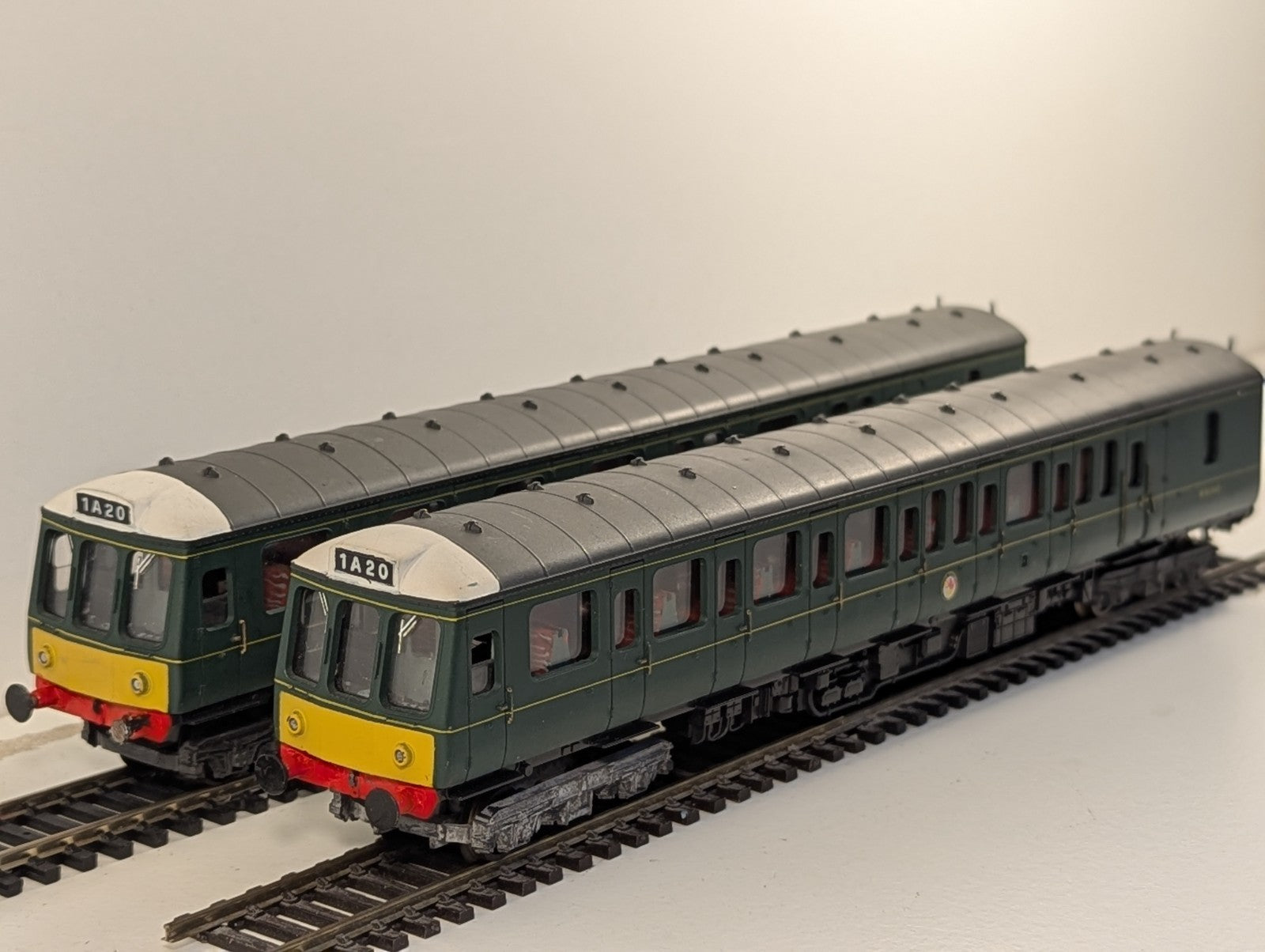 Lima Class 117 Diesel DMU BR Green Motorised & Dummy Unit