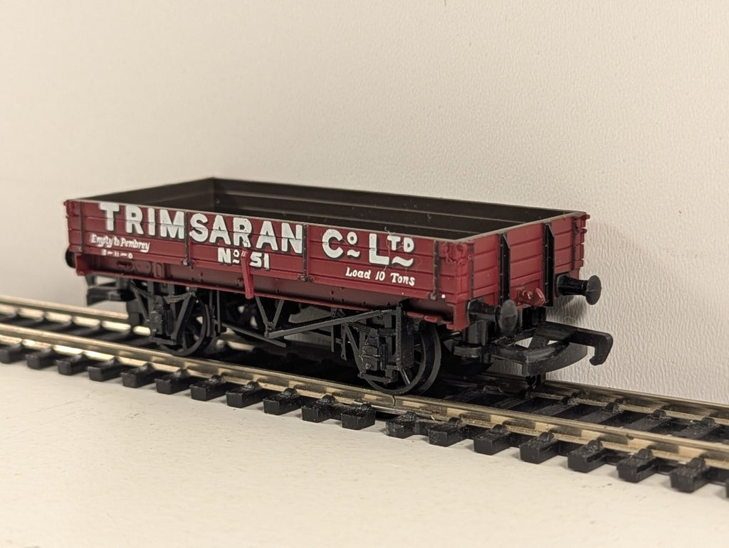 Replica Railways 13303 OO Gauge Trimsaran 3 Plank Wagon - Boxed