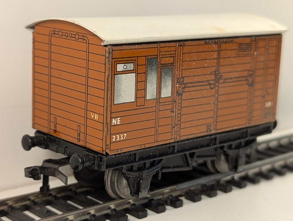Hornby Dublo OO Gauge North Eastern D1 Horse Box