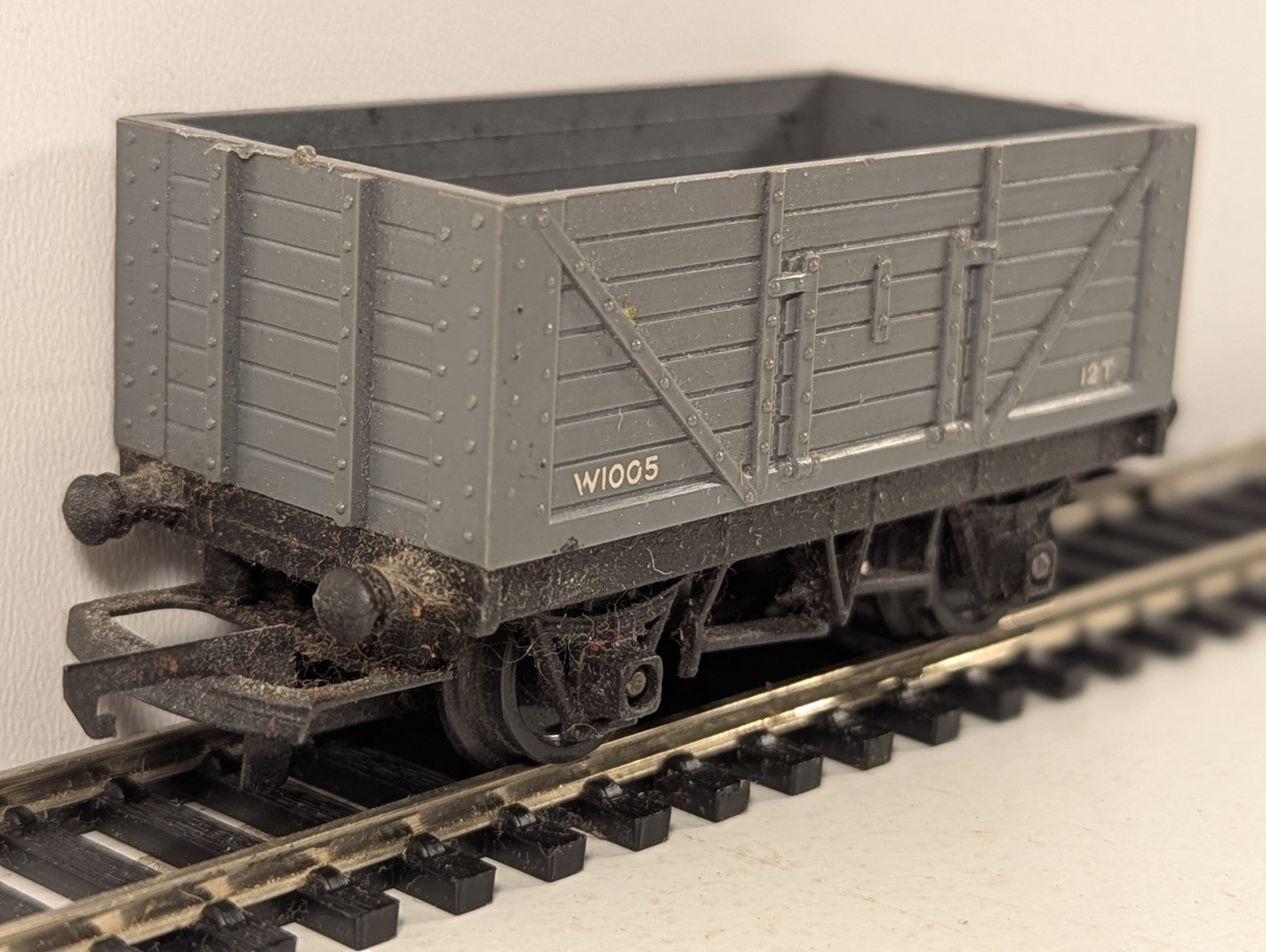 Tri-ang OO Gauge 5 Plank Open Wagon Goods Wagon W1005 BR Grey R10/1