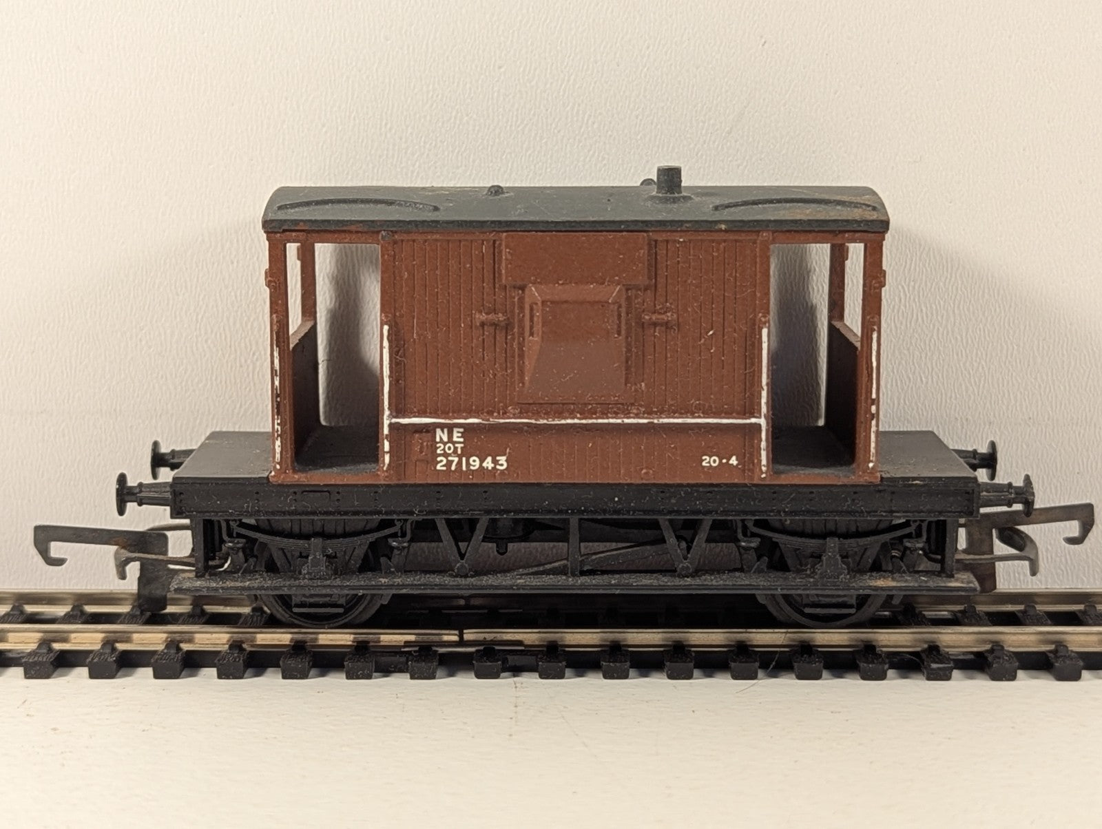 Tri-ang Hornby W4310 ER Brake Van