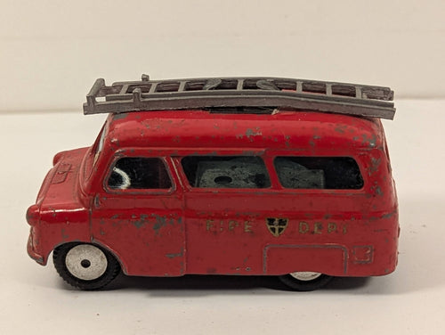 Corgi Toys 423 Bedford Fire Tender Van 1:43 Scale - Chipped Paint