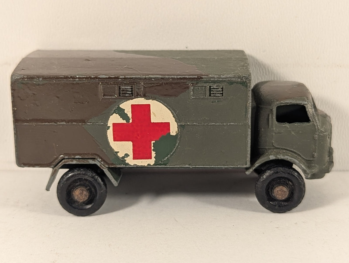 Lesney Service Ambulance Ford 3 Ton 4x4 Die-cast Model Vehicle