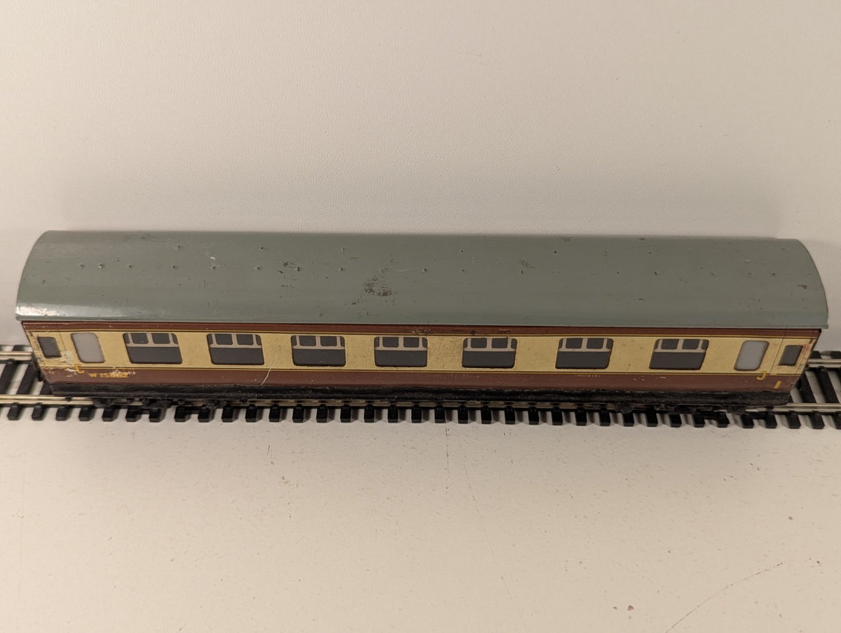 Hornby Dublo OO Gauge BR Mk1 1st Class Corridor Coach