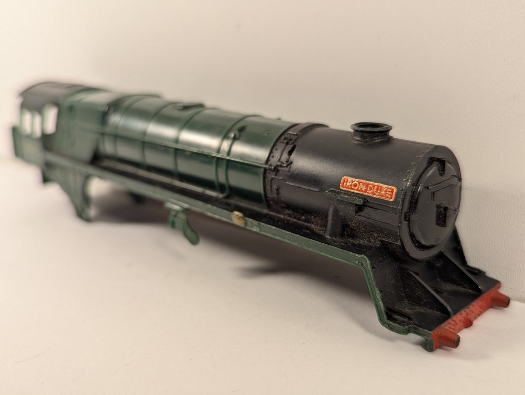 Hornby OO Gauge BR Standard Class 7 Britannia Class Locomotive Body Shell 70047