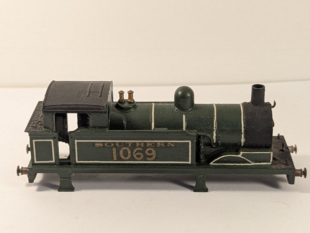 OO Gauge Class R1 0-6-0T Body Shell – Repainted