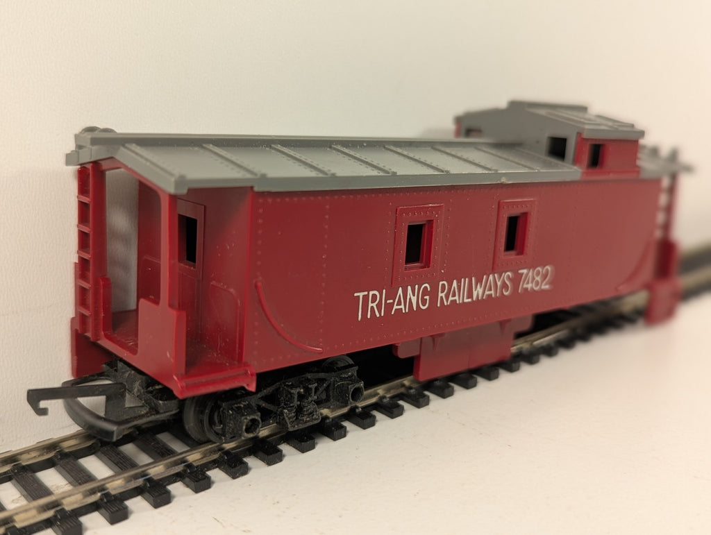 Tri-ang Railways R115 OO Gauge Transcontinental Caboose Missing Bogie/Coupler