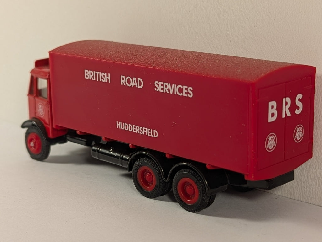 Exclusive First Editions (EFE) AEC Mammoth 6-Wheel Box Van – 1:76 Scale