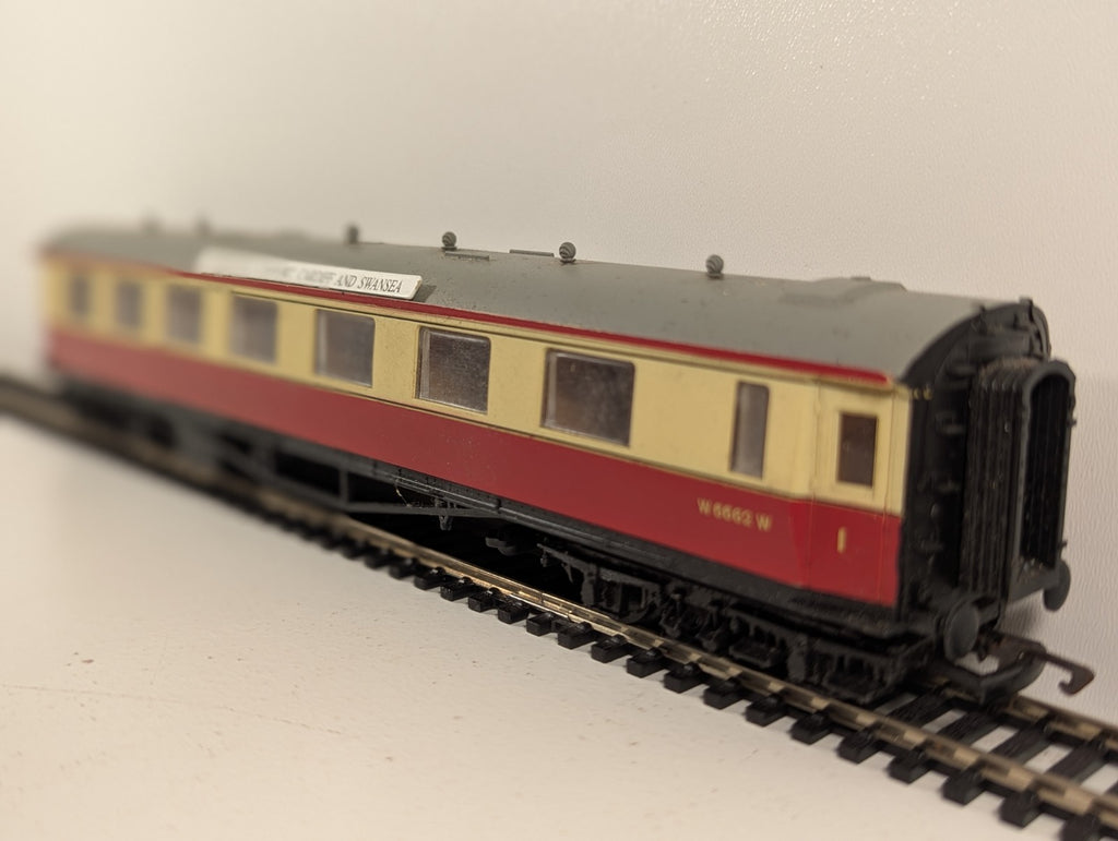 Dapol OO Gauge Maroon & Cream Composite Coach Paddington–Cardiff–Swansea boards.