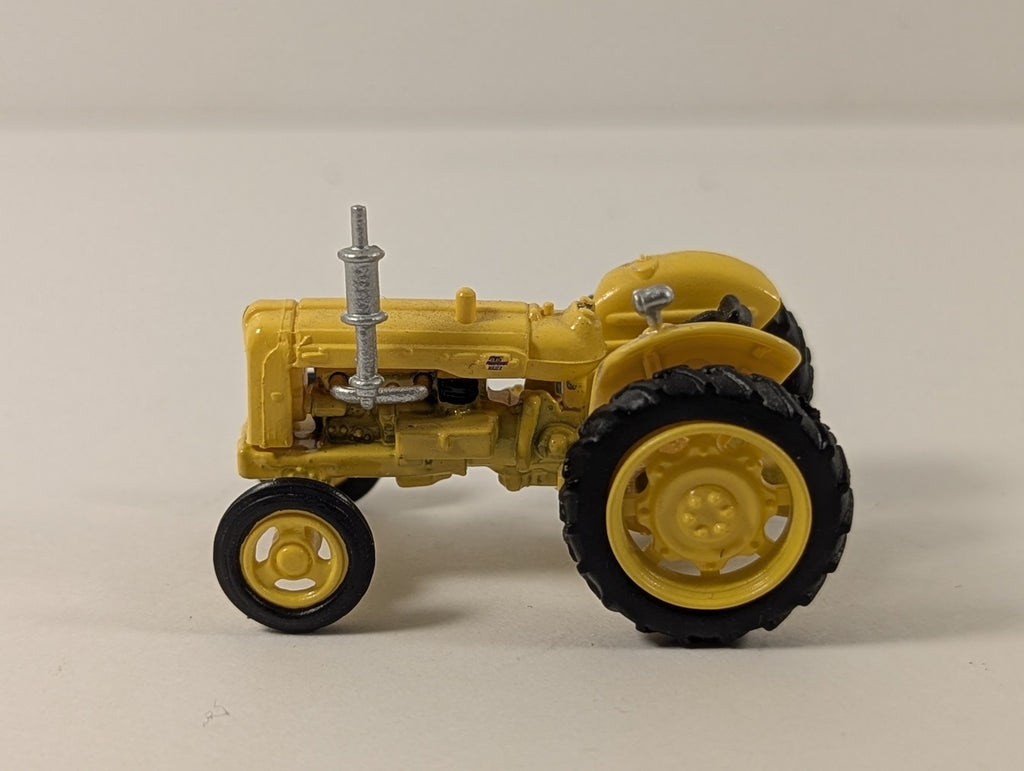 Oxford Diecast 1:76 / OO Gauge Fordson Major Tractor Die-cast Model