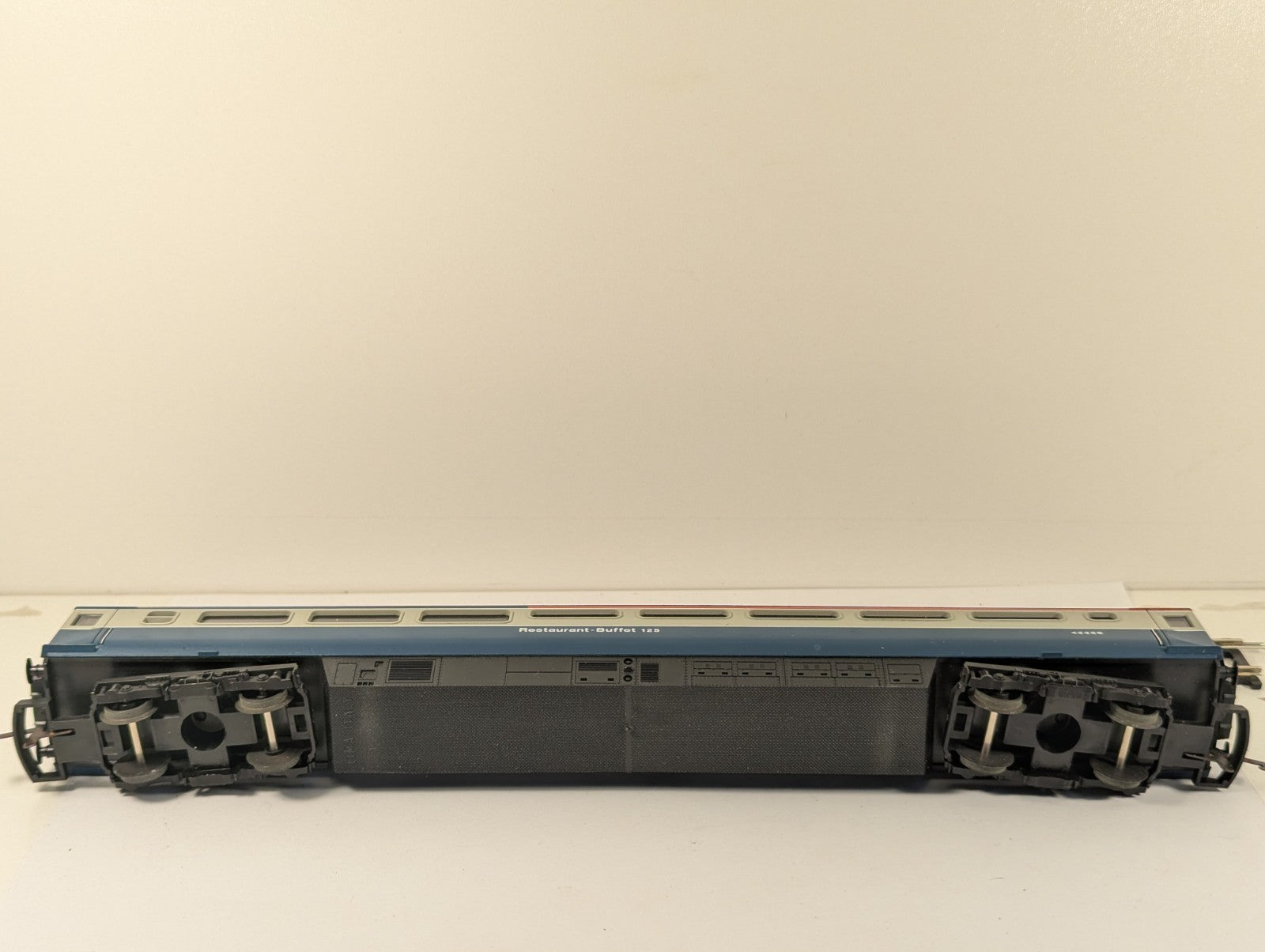 Lima L305163 OO Gauge Mk3 TRUB Restaurant Buffet 125 Coach Boxed