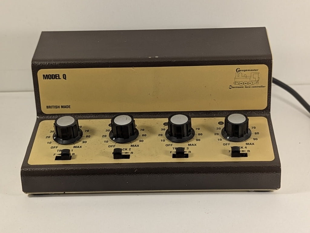 Gaugemaster Model Q Controller 4 Way Controller