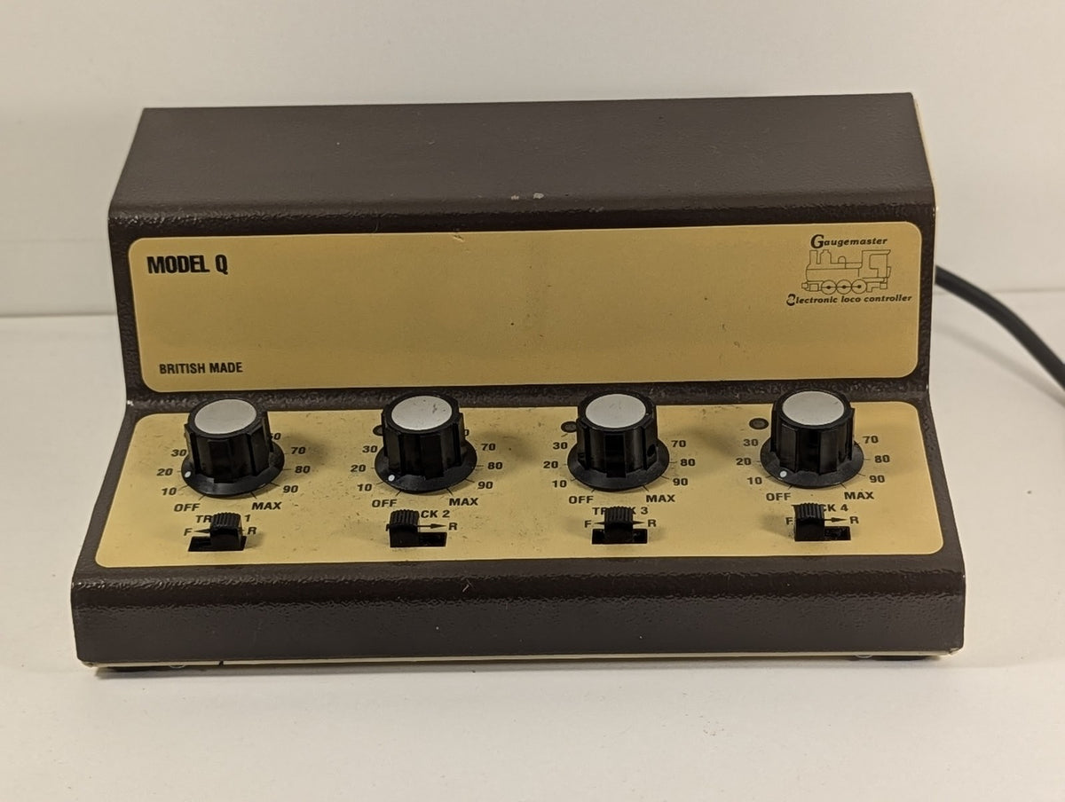 Gaugemaster Model Q Controller 4 Way Controller