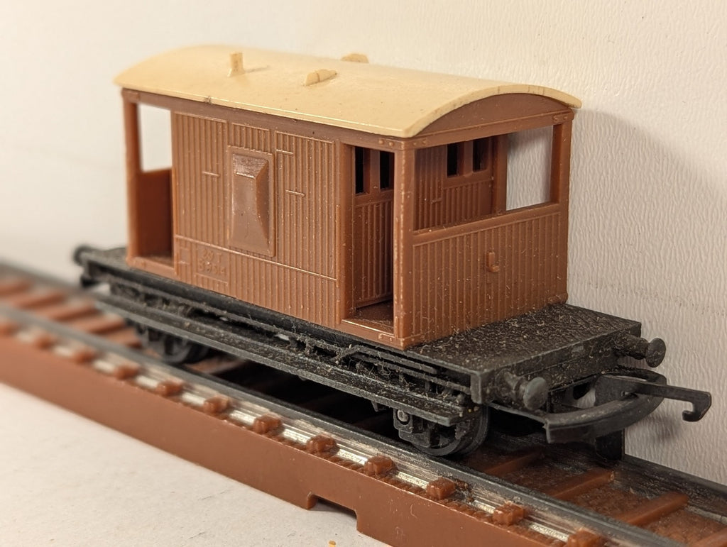 Tri-ang TT B.R. Brake Van B9514 BR Brown T.72