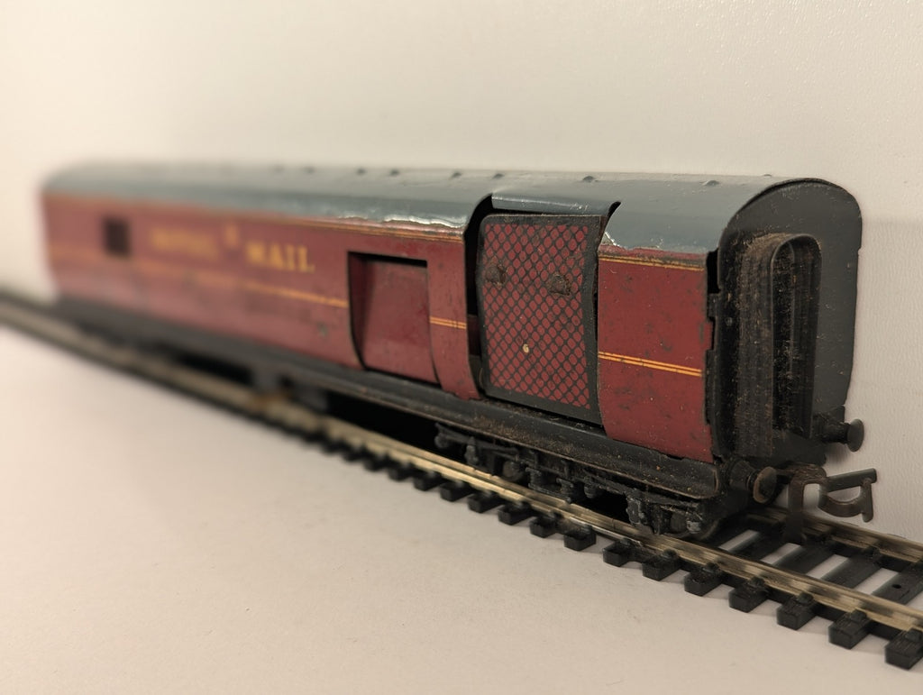 Hornby Dublo OO Gauge TPO Royal Mail Van Passenger Coach W807 BR Maroon 32098