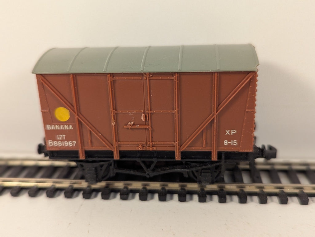 Hornby Dublo OO Gauge 12T Banana Van B881967