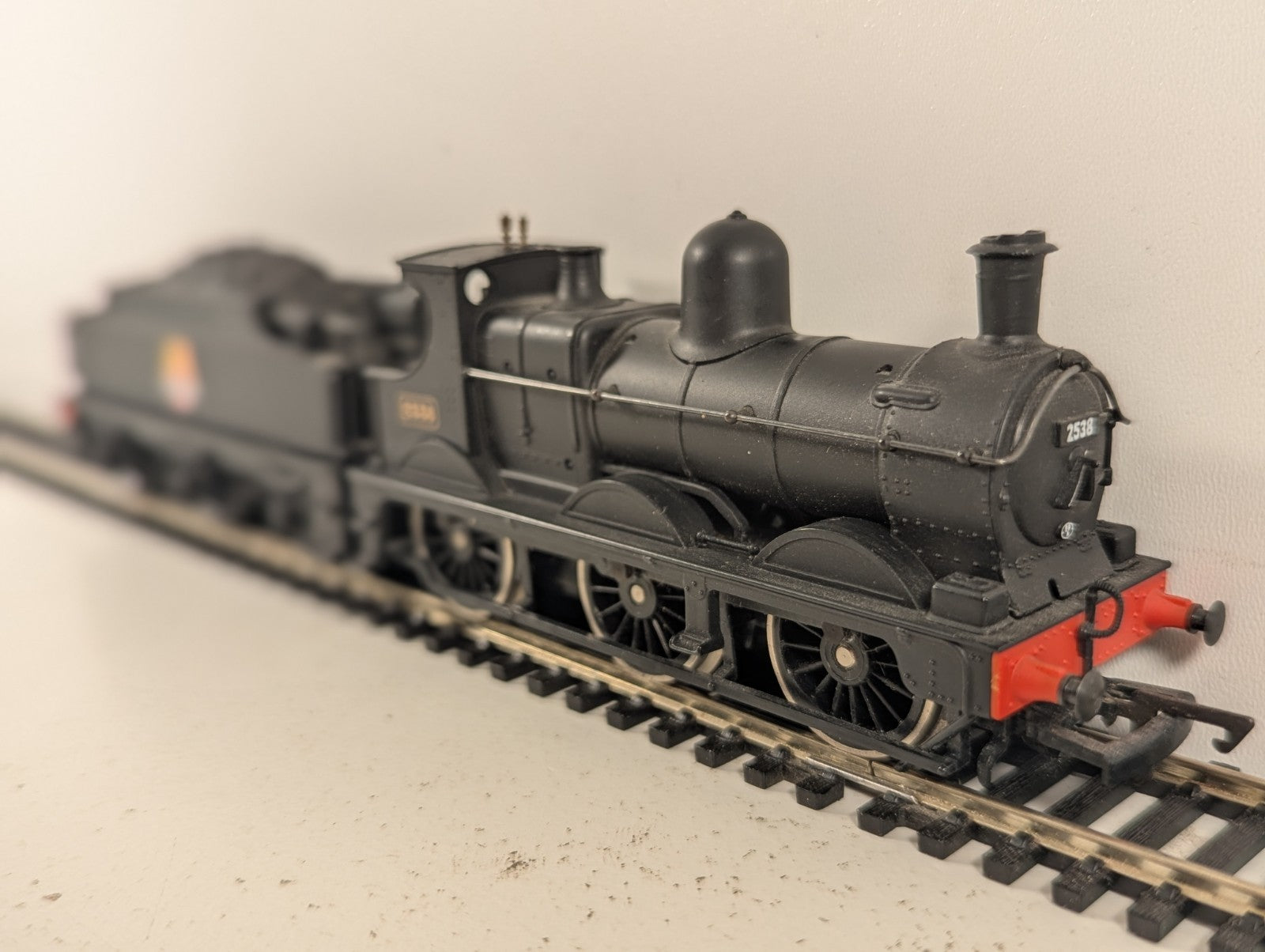 Mainline OO Gauge Class 2301 (Dean Goods) Steam Locomotive 2538 BR Black