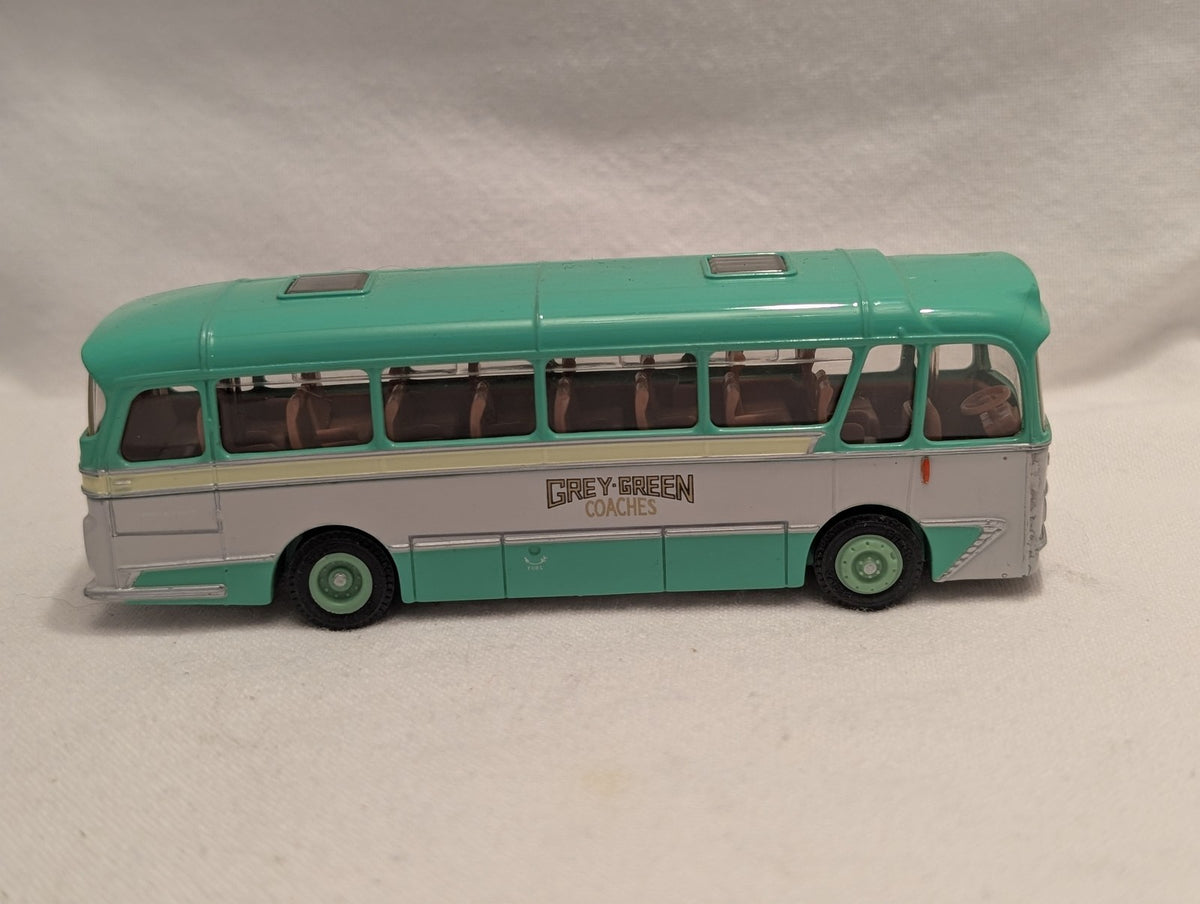 EFE 1:76 Scale Harrington Cavalier Grey-Green Coaches Die-cast Coach