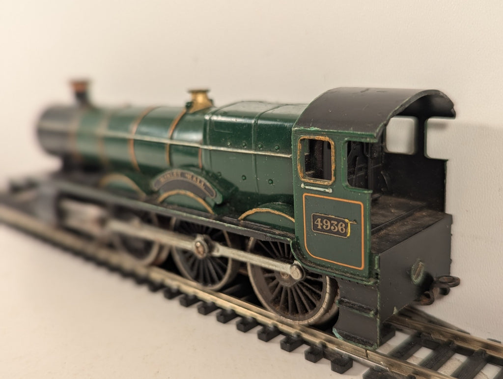 Hornby OO Gauge GWR Hall Class 'Kinlet Hall' Steam Locomotive 4936