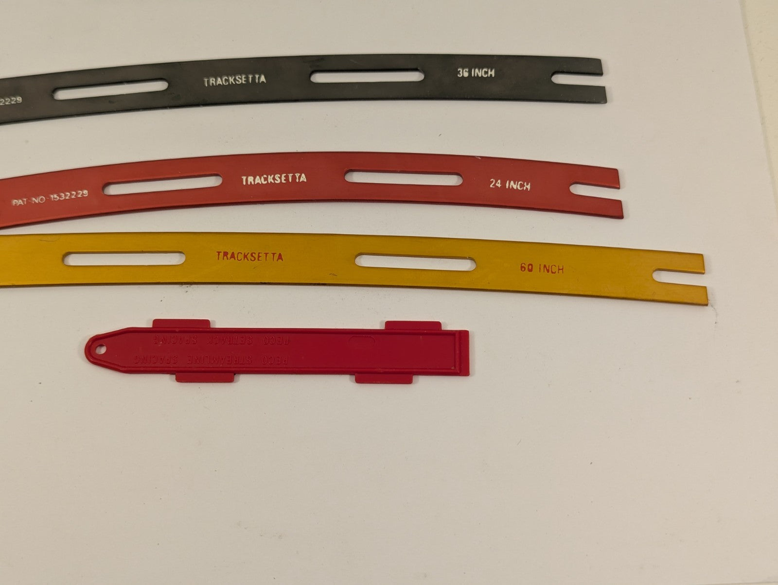 Tracksetta OO Gauge Curve Templates and Spacing Gauge Track Laying Tools