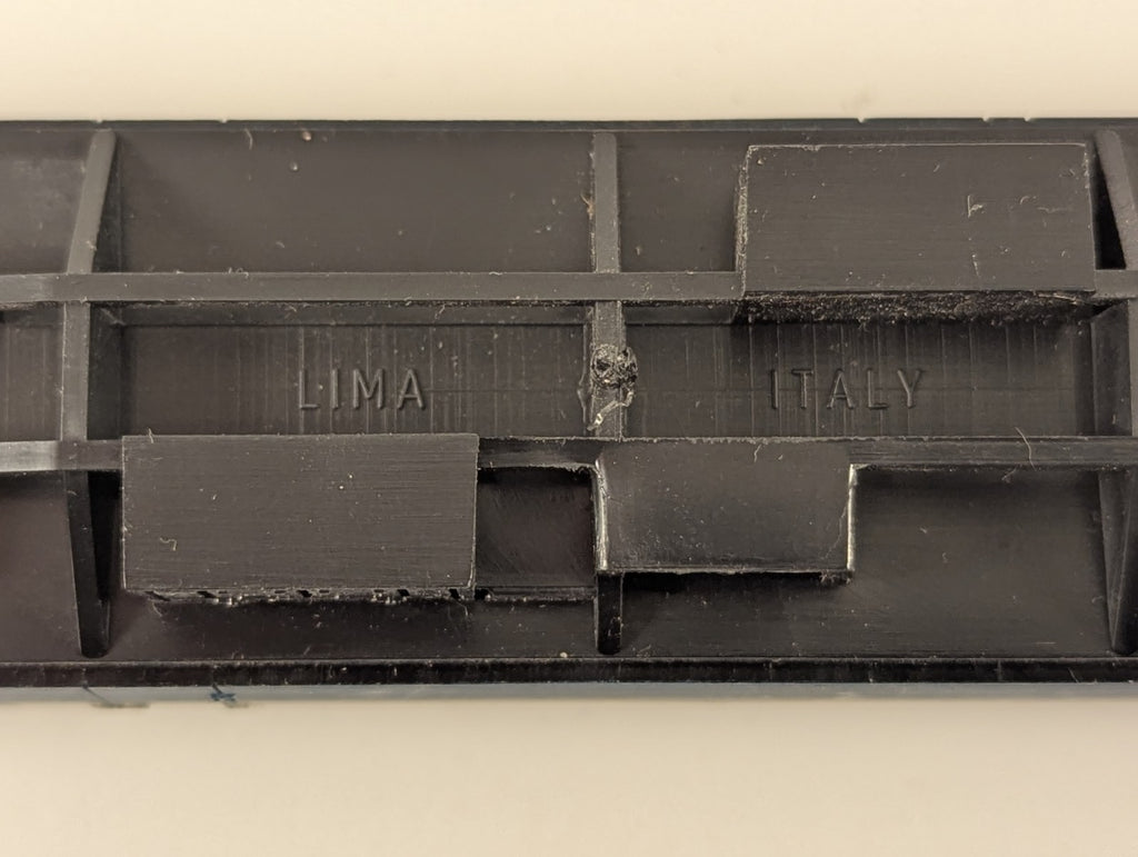Lima OO Gauge BR Mk1 Buffet Restaurant Coach