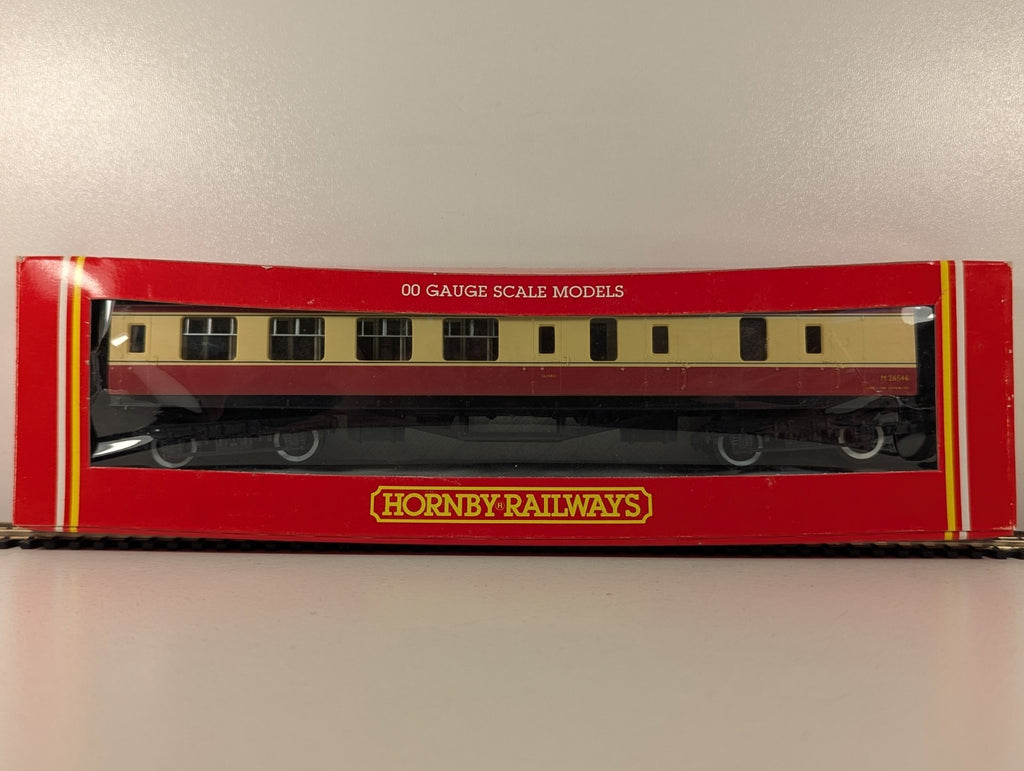 Hornby OO Gauge BR (Ex LMS) Brake 3rd Coach Passenger Coach M26546