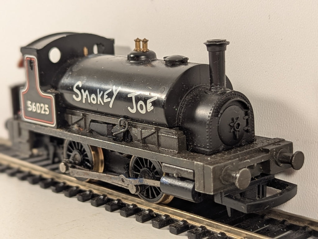 Hornby R3064 "Smokey Joe" 0-4-0 Modified Open Cab Steam Locomotive OO Gauge