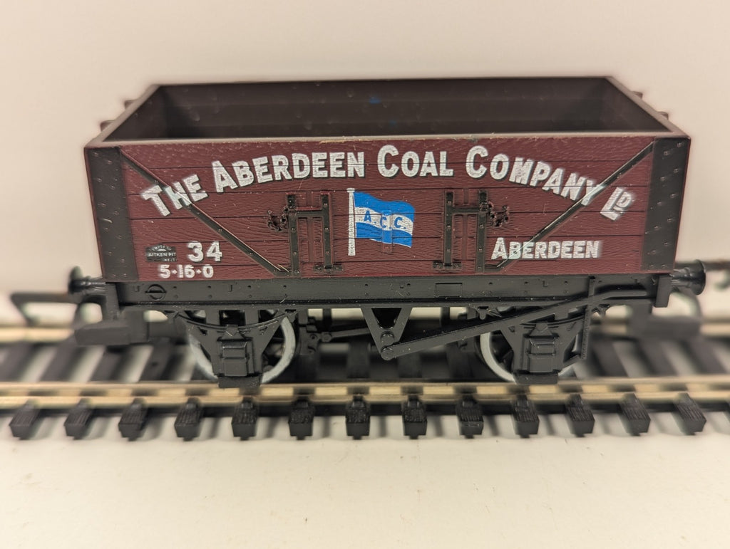 Hornby R6030 OO Aberdeen Coal Co 5 Plank Wagon