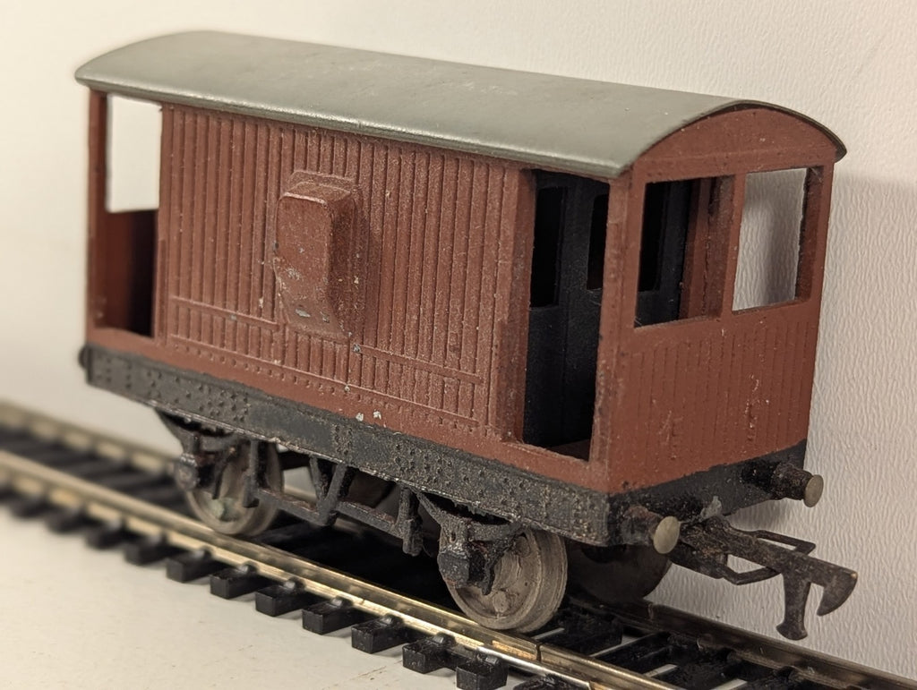 Formo British Railways 20 Ton Brake Van Brown