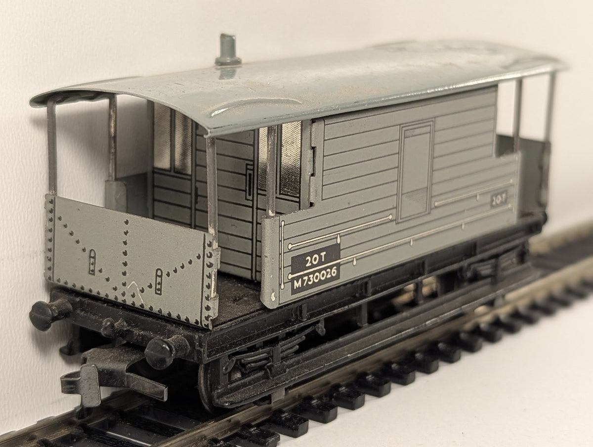 Hornby Dublo OO Gauge BR MR-Type 20-Ton Goods Brake Van M730026 BR Grey 4311