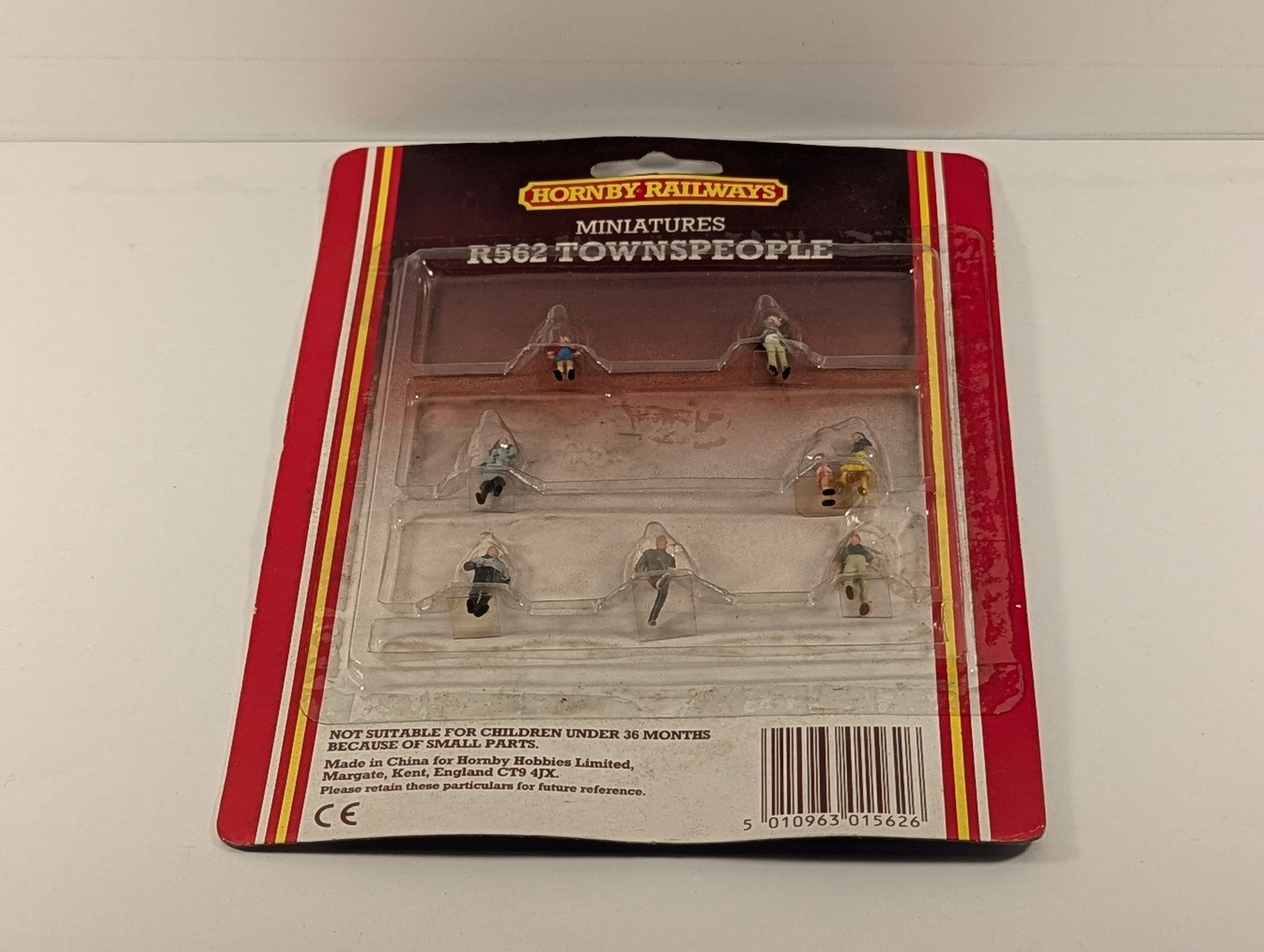 Hornby OO Gauge Townspeople Figures R562