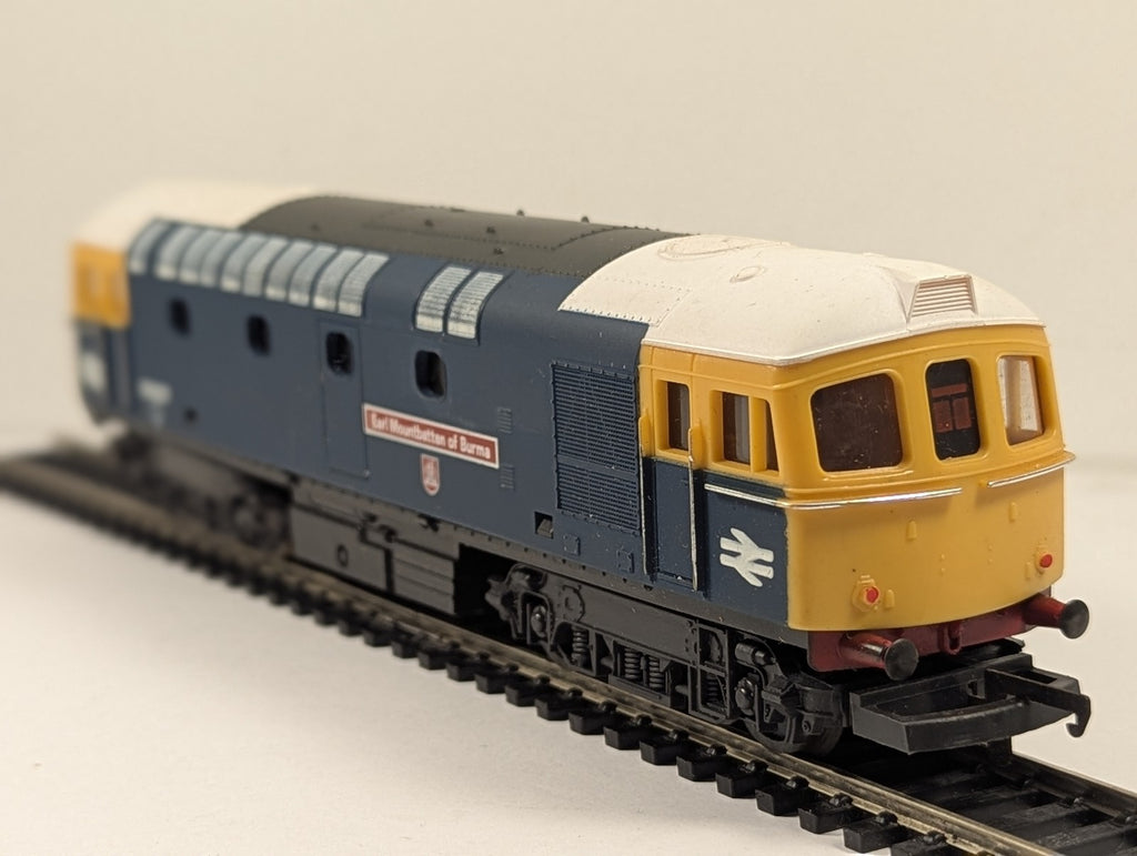 Lima OO Gauge Class 33 33027 'Earl Mountbatten of Burma' Diesel Locomotive