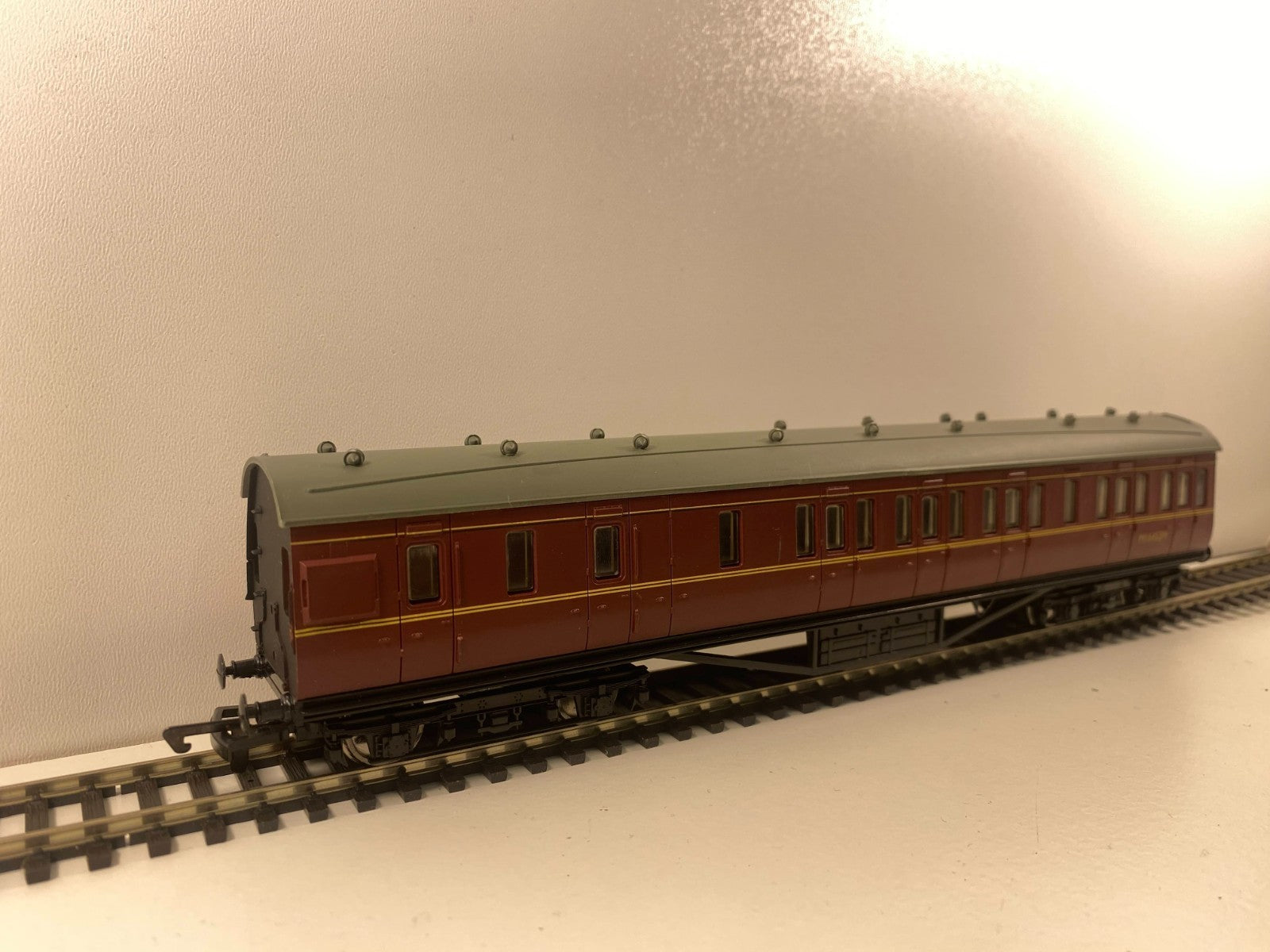 Bachmann Branchline 34-226D 57ft Corridor Brake 3rd Coach No. M16452M