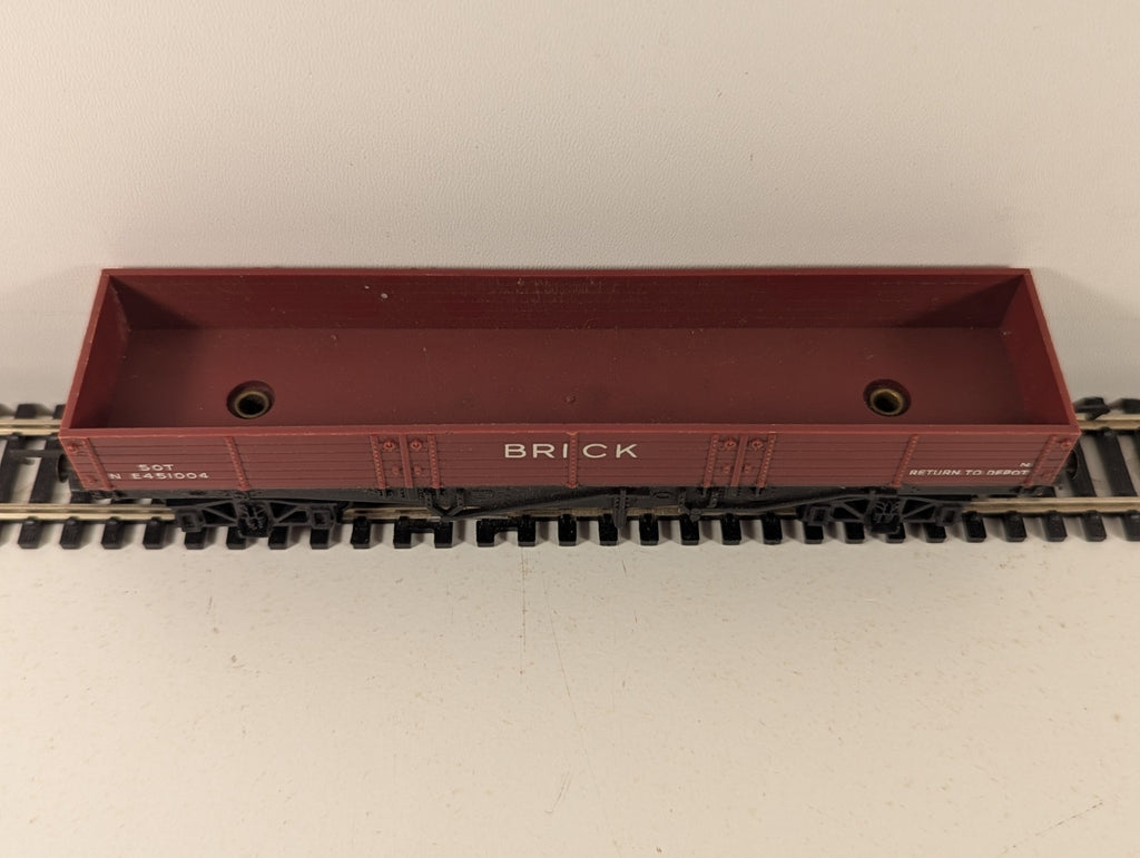 Tri-ang R219 OO Gauge Maroon Bogie Brick Wagon