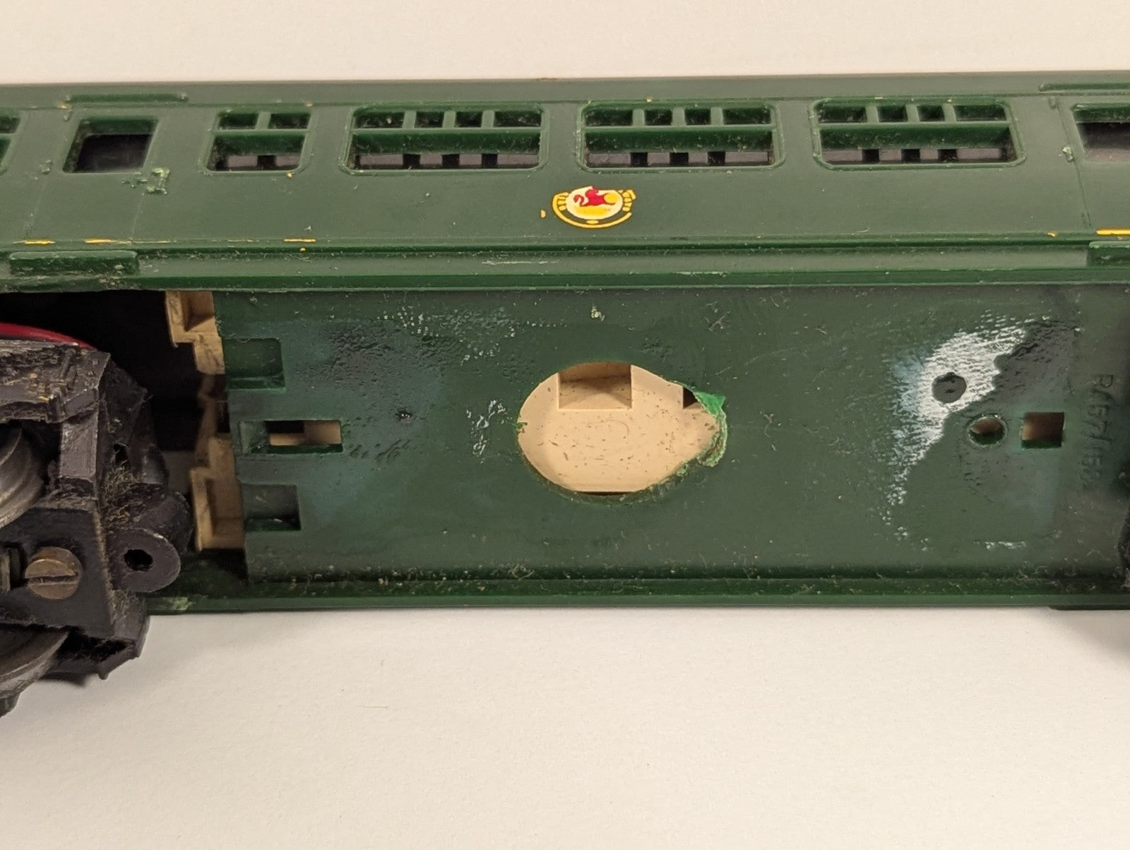 Tri-ang Hornby R157 OO Gauge Class 101 DMU BR Green