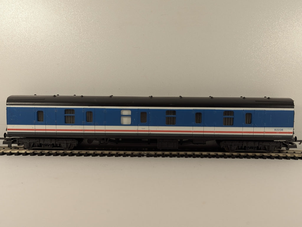 Lima OO Gauge BR Mk1 BG Full Brake Coach Passenger Coach 92236
