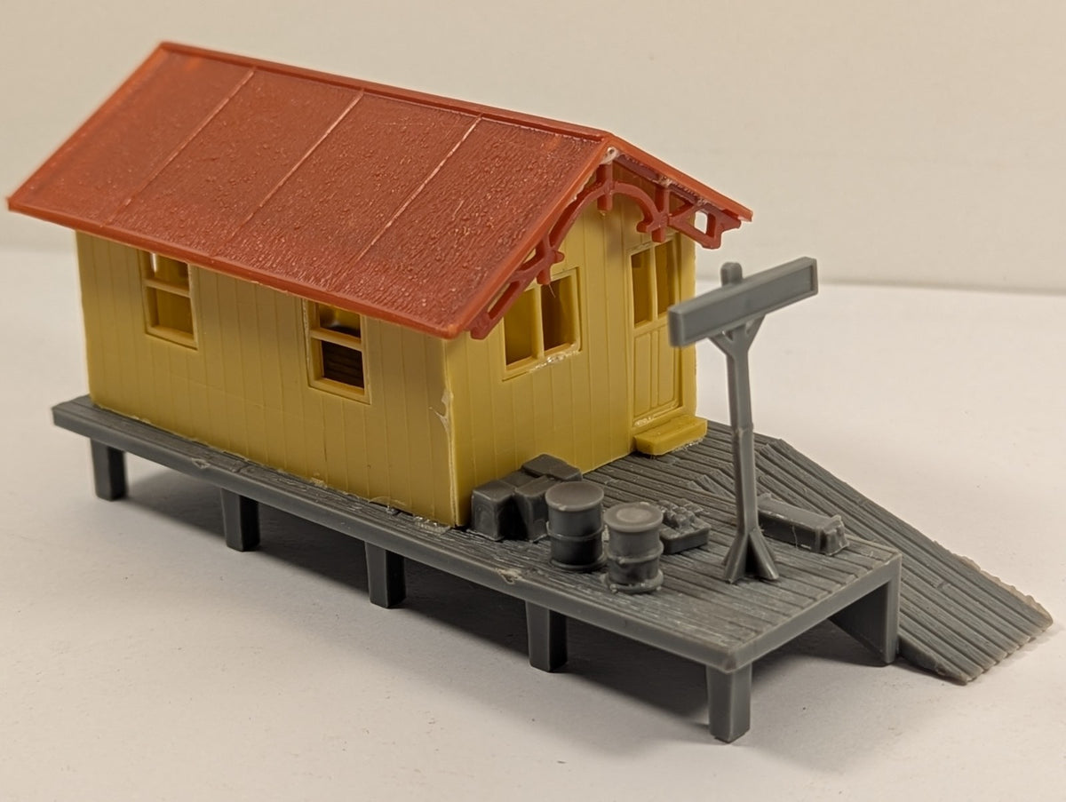 Life-Like HO Gauge Pikesville Loading Dock