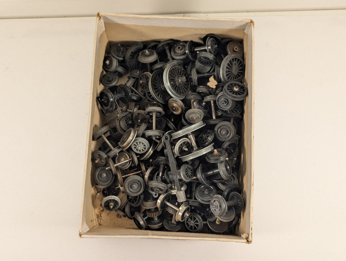 Mixed Model Railway Wheels and Axles Spare Parts